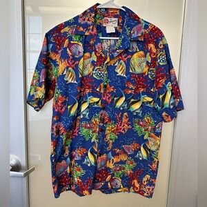 Hilo Hattie Colorful Coral Reef Hawaiian Shirt size Medium Made in Hawaii